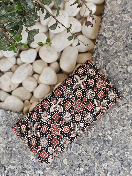 black blue printed wallet