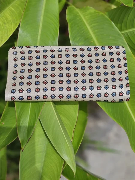 white printed wallet