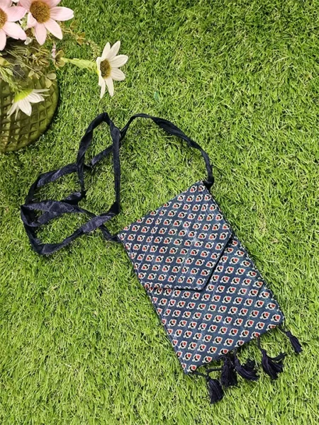 blue printed sling bag