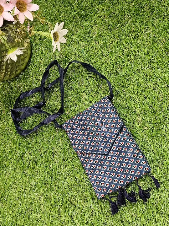 blue printed sling bag
