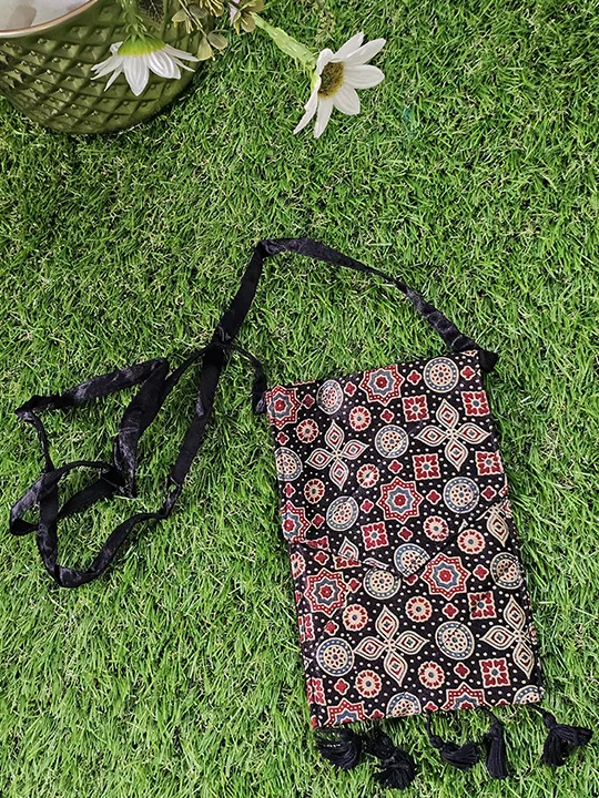 mobile sling bag