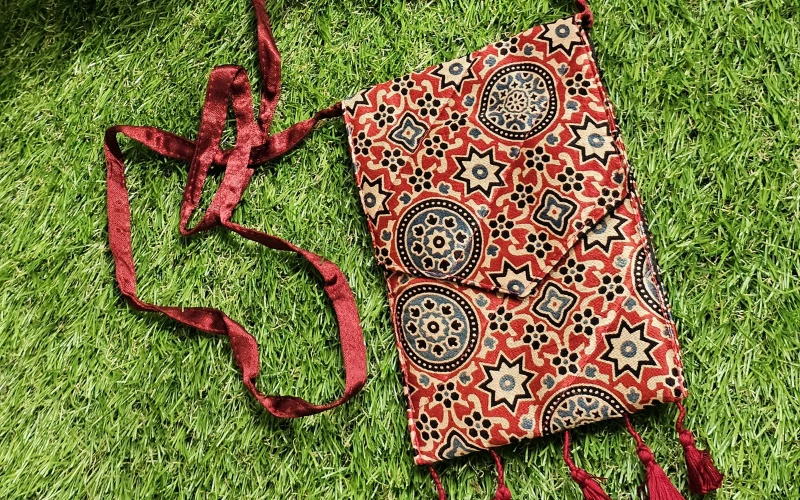 sling bags