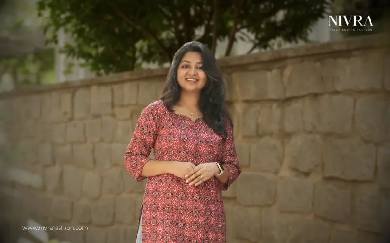 sweet heart neck kurti