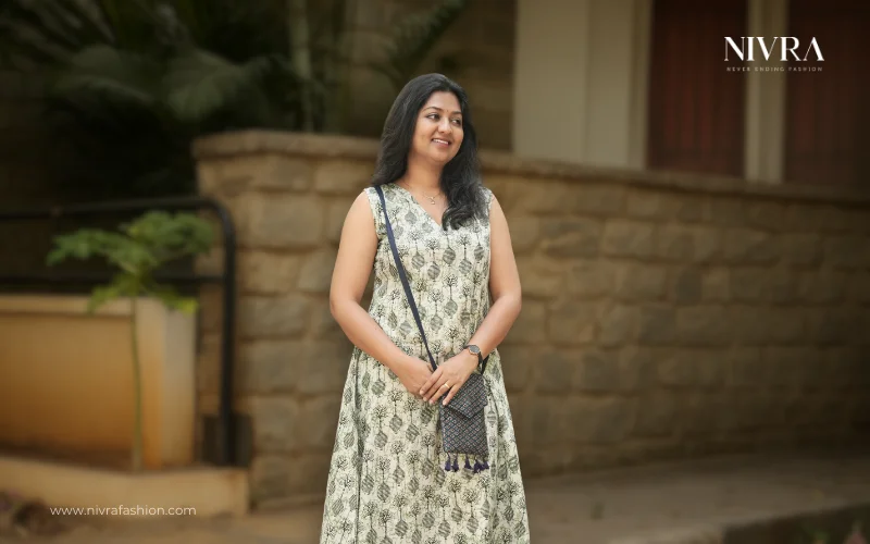 how to wear sling bag