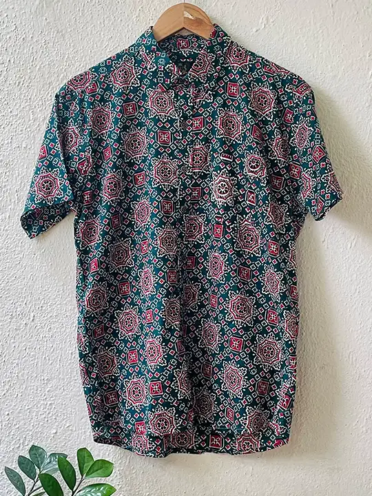 green printed half sleeve shirt