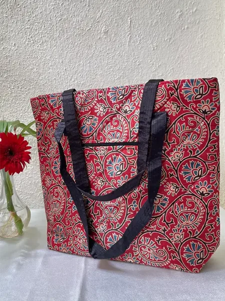 red tote bag